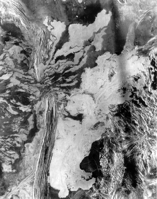 Lava flows on Venus, "aerial" view